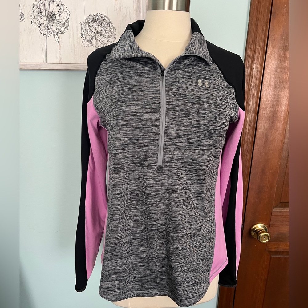 Under Armour Long Sleeved Top